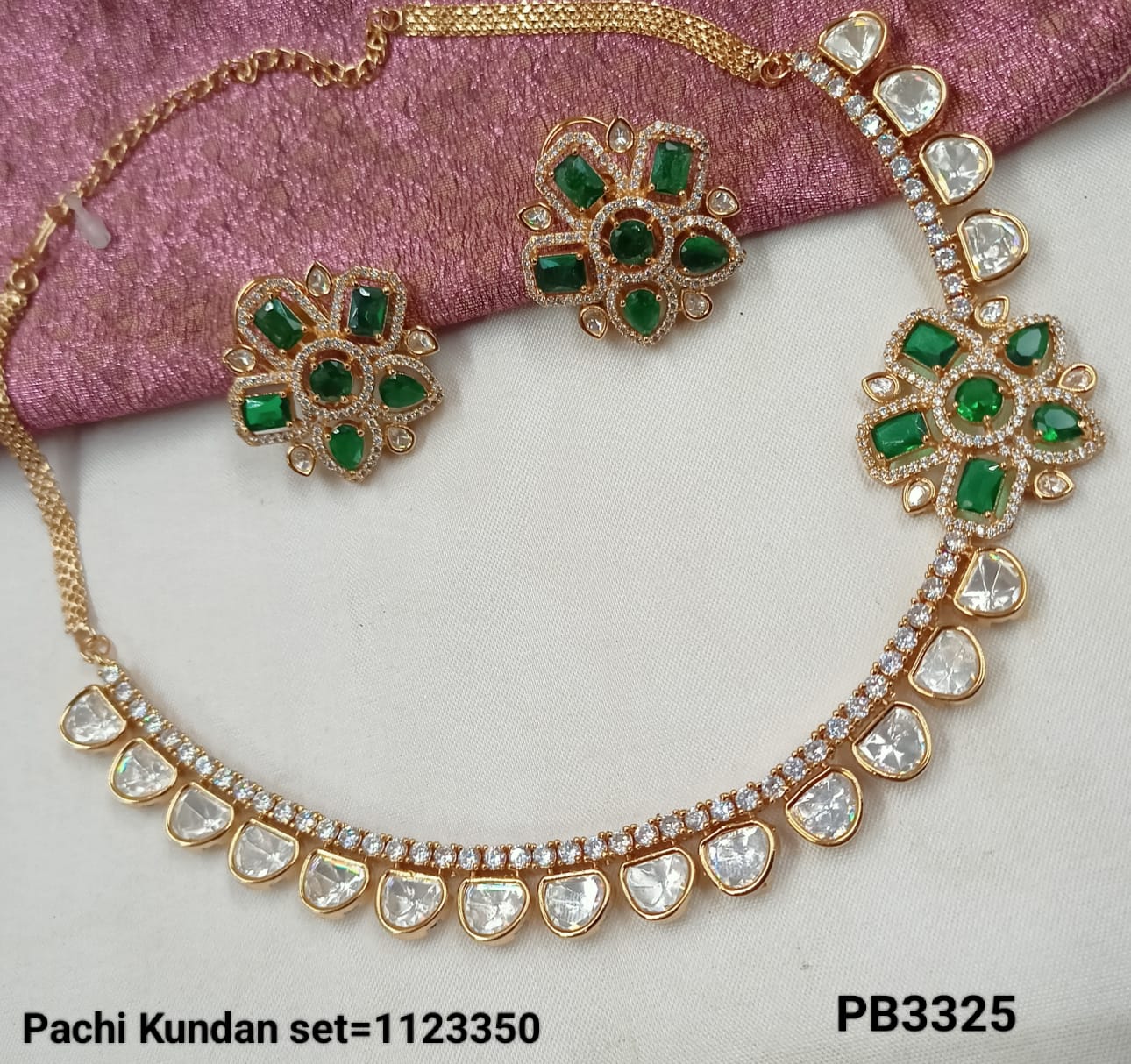 Traditional Gold Plated Pachi Kundan Necklace Set