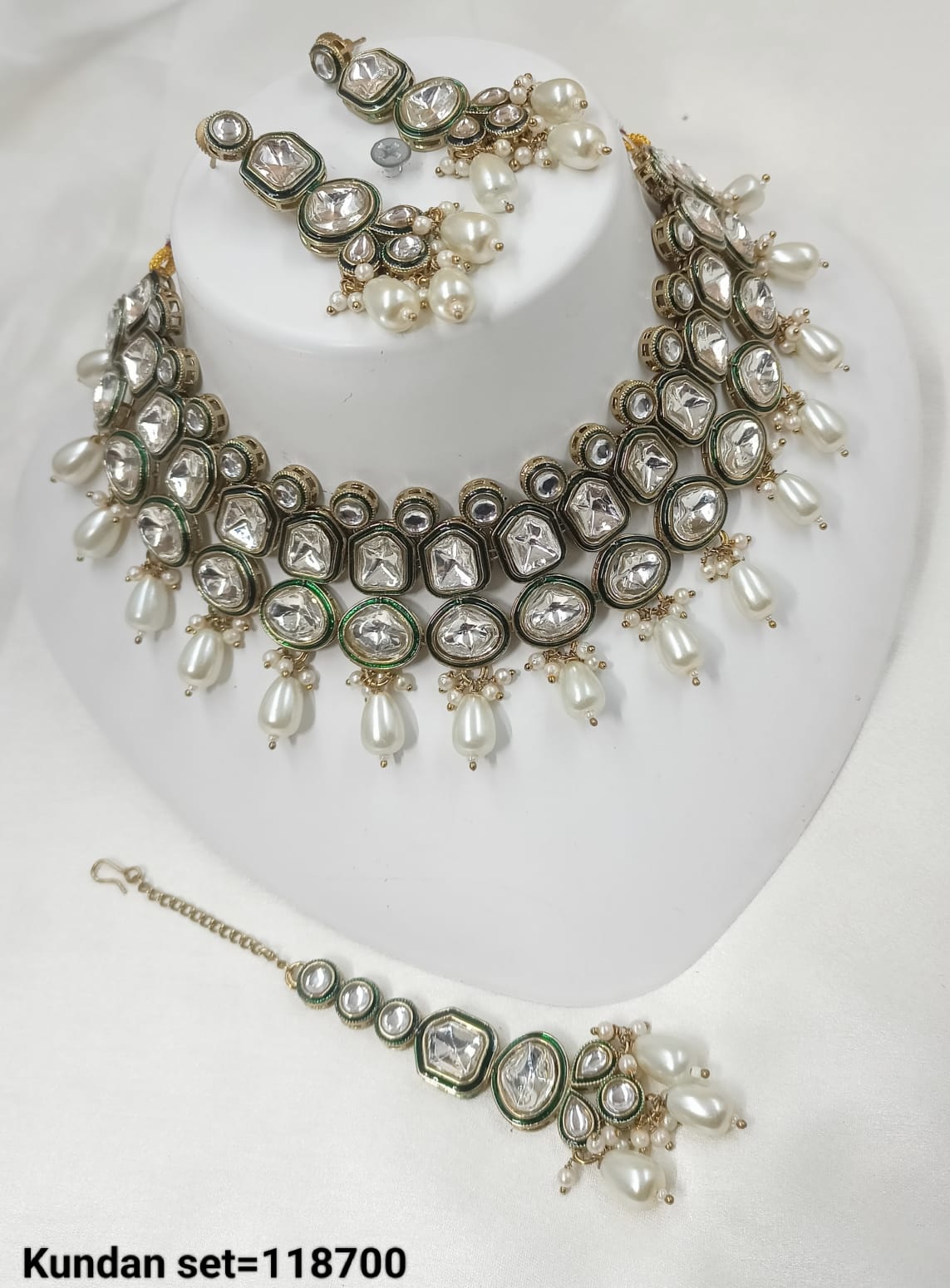Antique Gold Plated Kundan Necklace Set