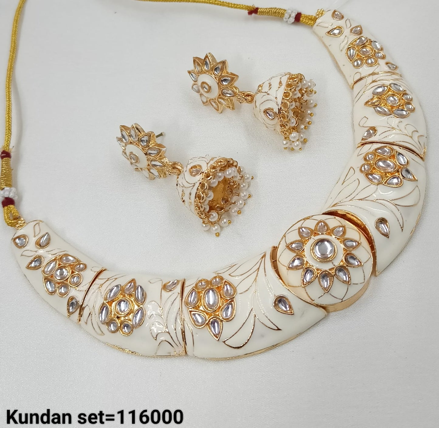 Minakaari Gold Plated Kundan Necklace set