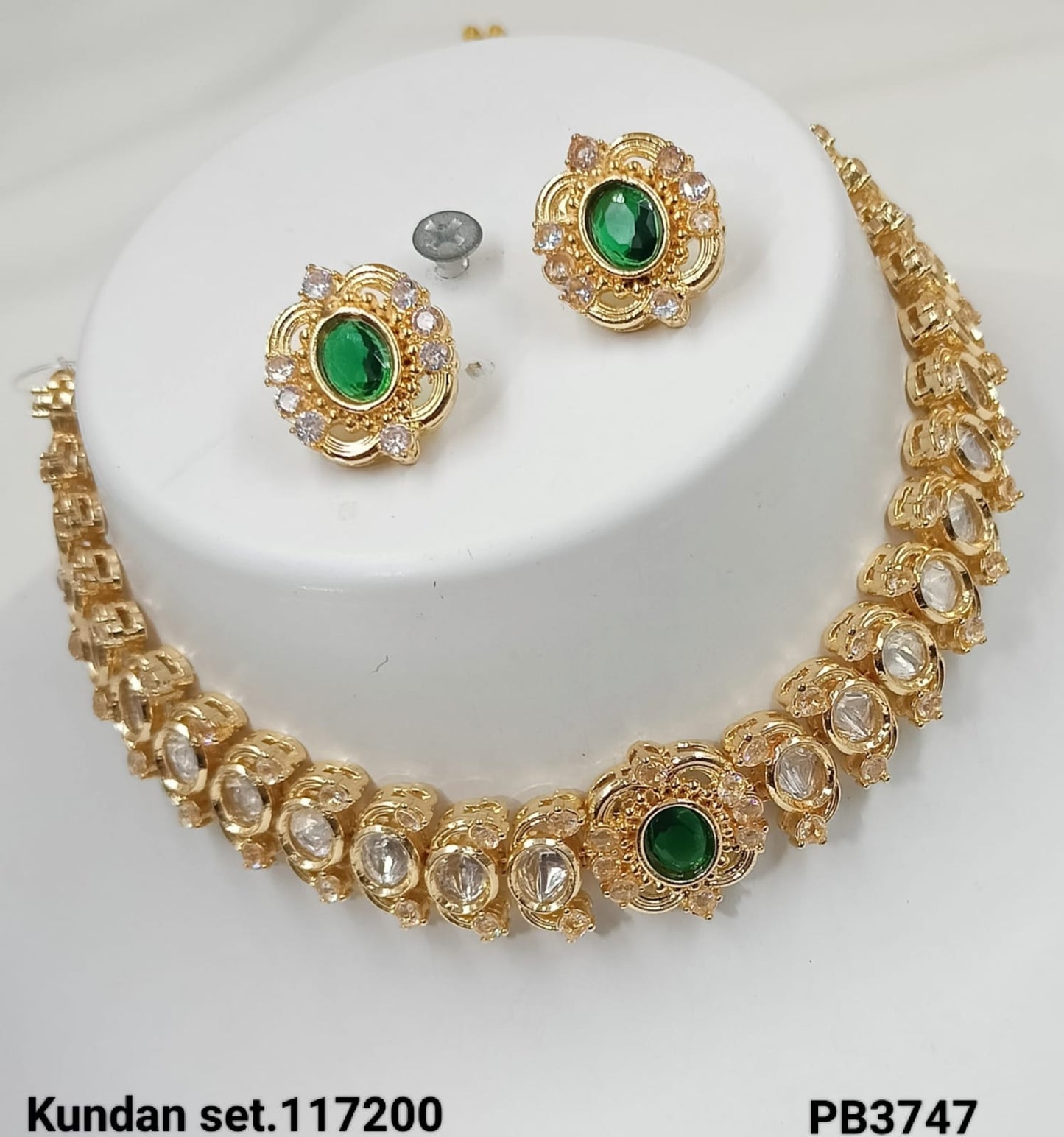 Traditional Gold Plated Kundan Necklace Set