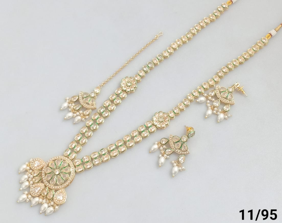 Bridal Kundan Necklace Set with Chandbali Earrings – Handcrafted Traditional Jewelry