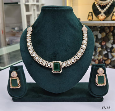 Lucentemarket Premium kundan Necklace Set with Rectangular Stone Pendant & Earrings