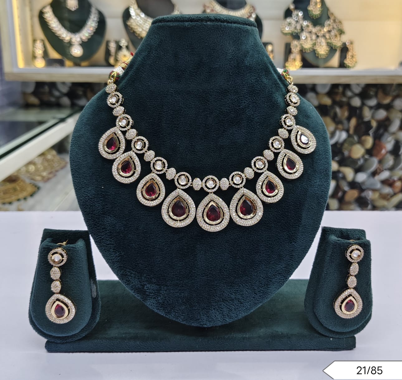 Teardrop Polki Kundan Necklace & Earring Set