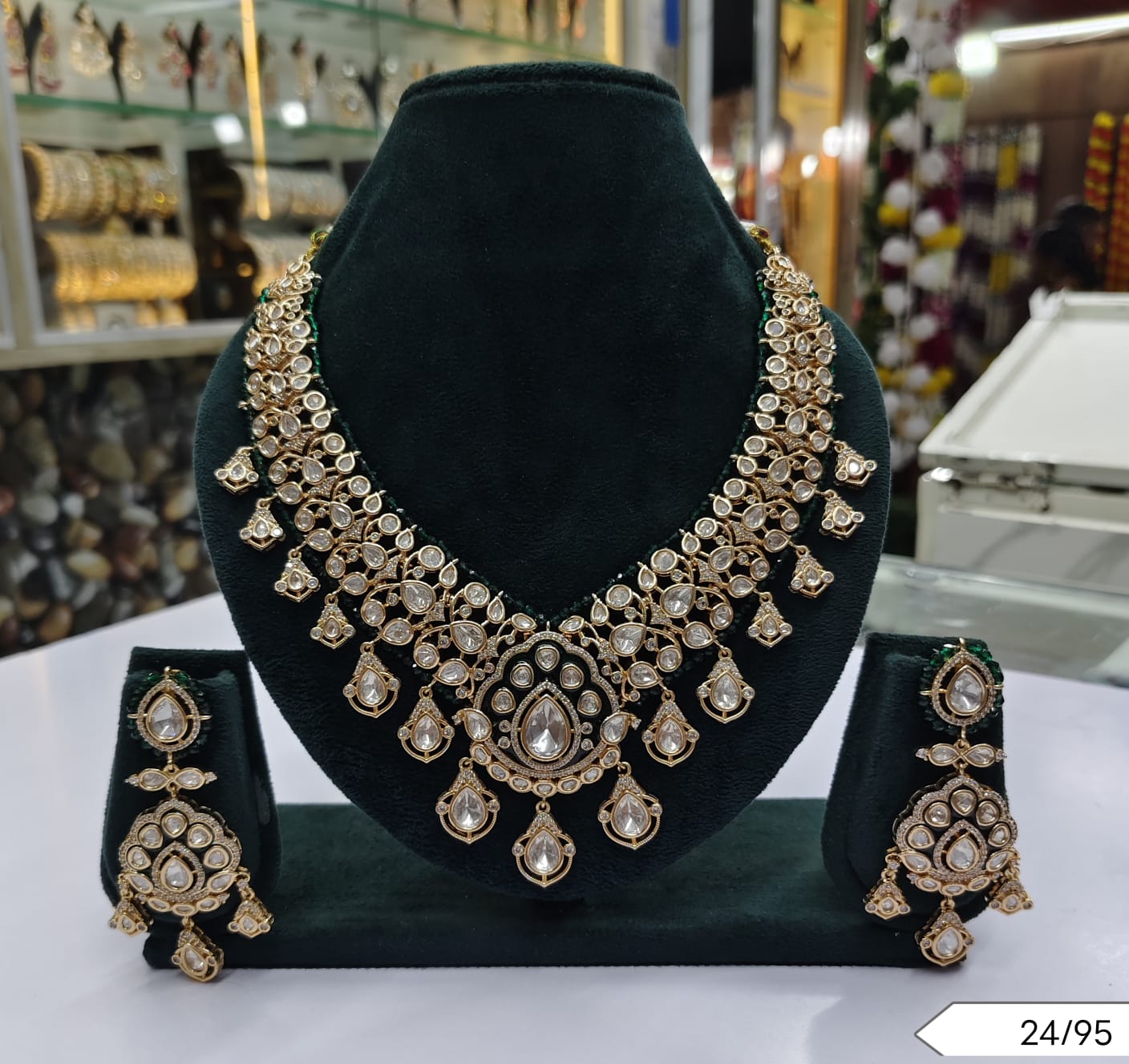 Grand Bridal Kundan Necklace & Earring Set
