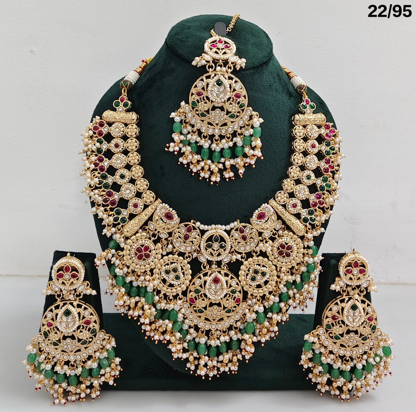 Royal Bridal Kundan Necklace Set with Earrings & Maang Tikka – Heavy Traditional Design