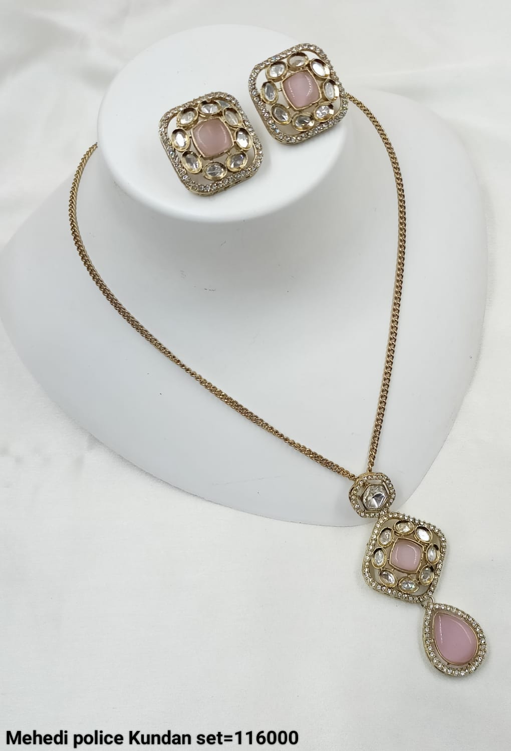 Antique Gold Plated Pachi Kundan Pendent Set