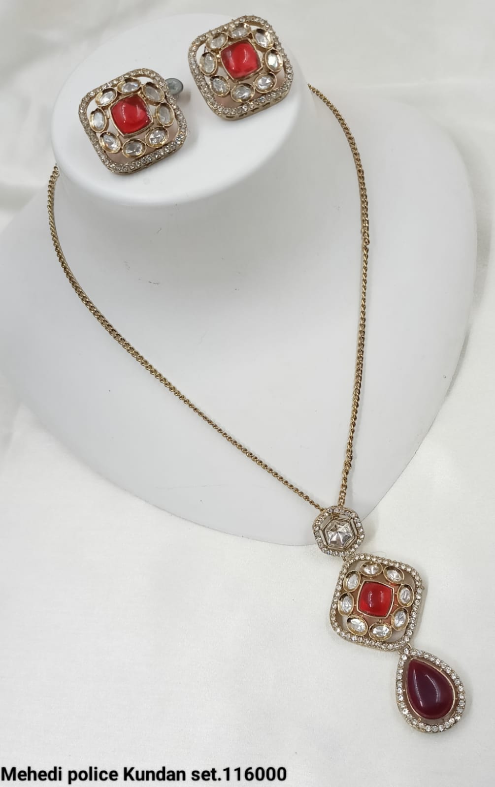Antique Gold Plated Pachi Kundan Pendent Set
