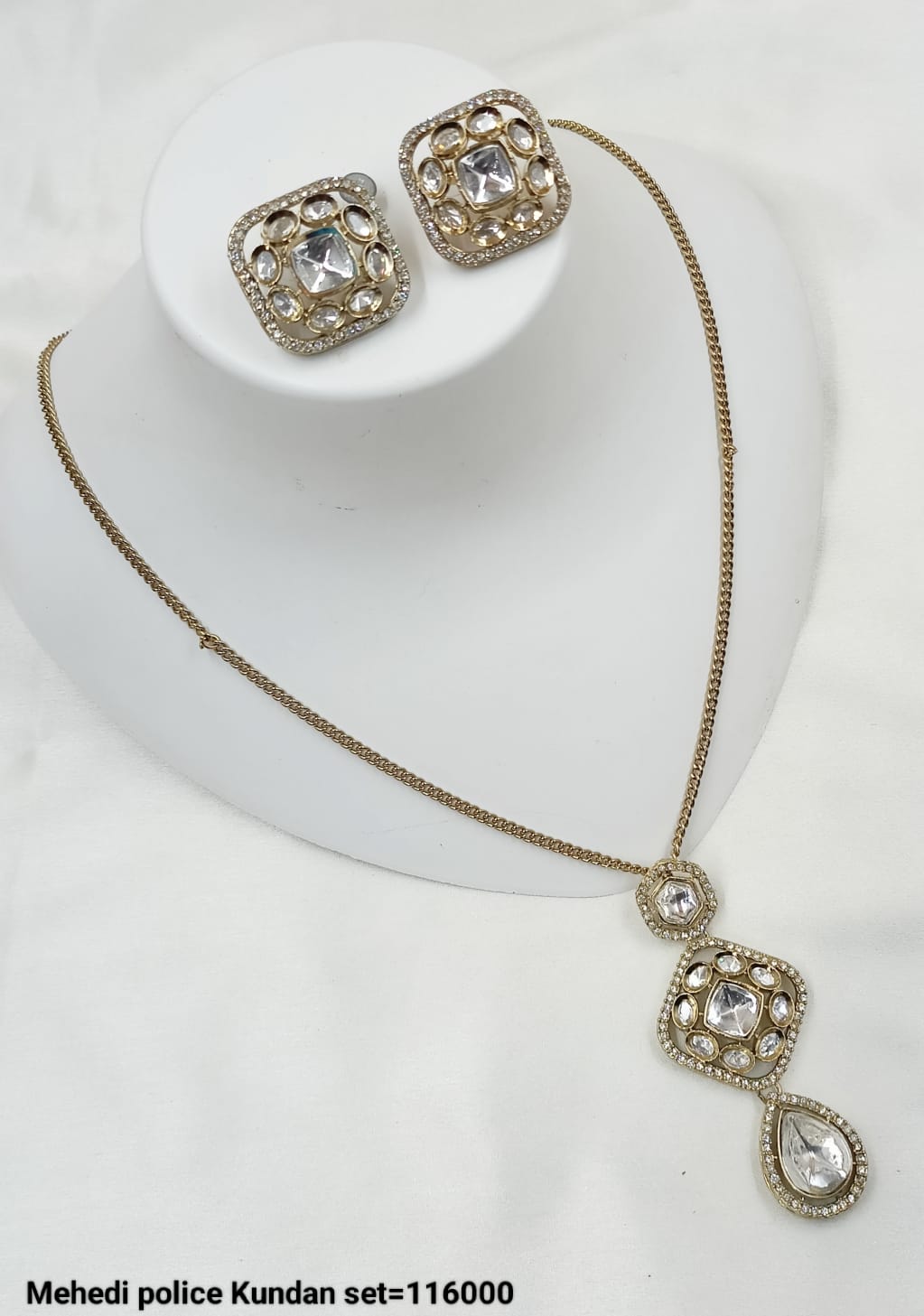 Antique Gold Plated Pachi Kundan Pendent Set