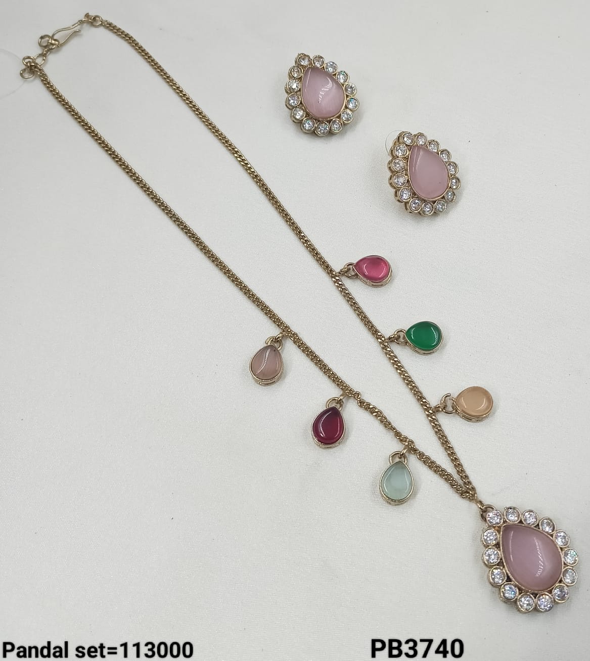 Antique Gold Plated Crystal Pendant Set