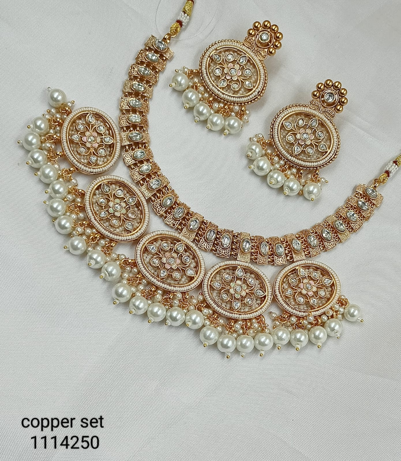 Elegant Traditional Necklace and Earring Set with Pearl Detailing