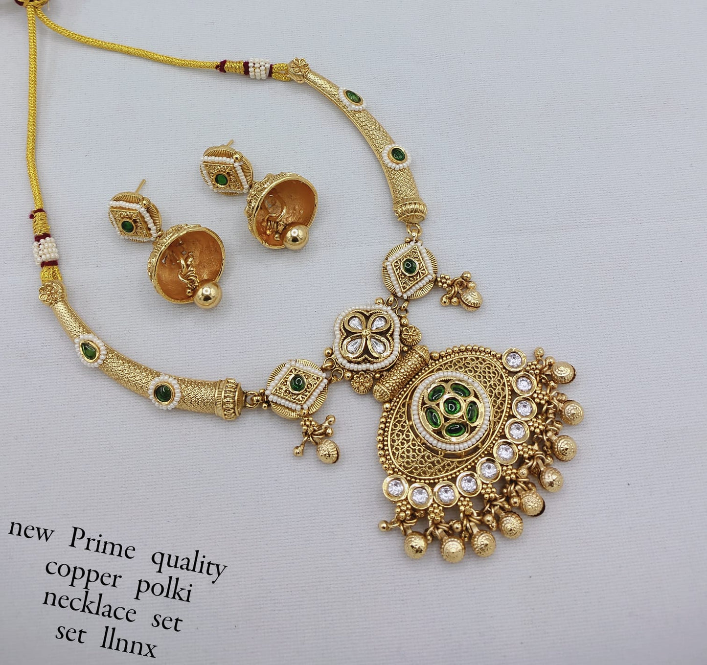 Prime Quality Copper Necklace Set with Intricate Floral Pendant & CZ Embellishments