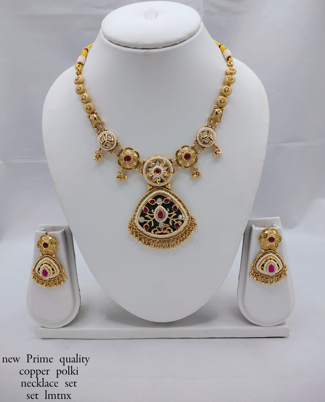 Prime Quality Copper Necklace Set with Traditional Pendant & Matching Earrings