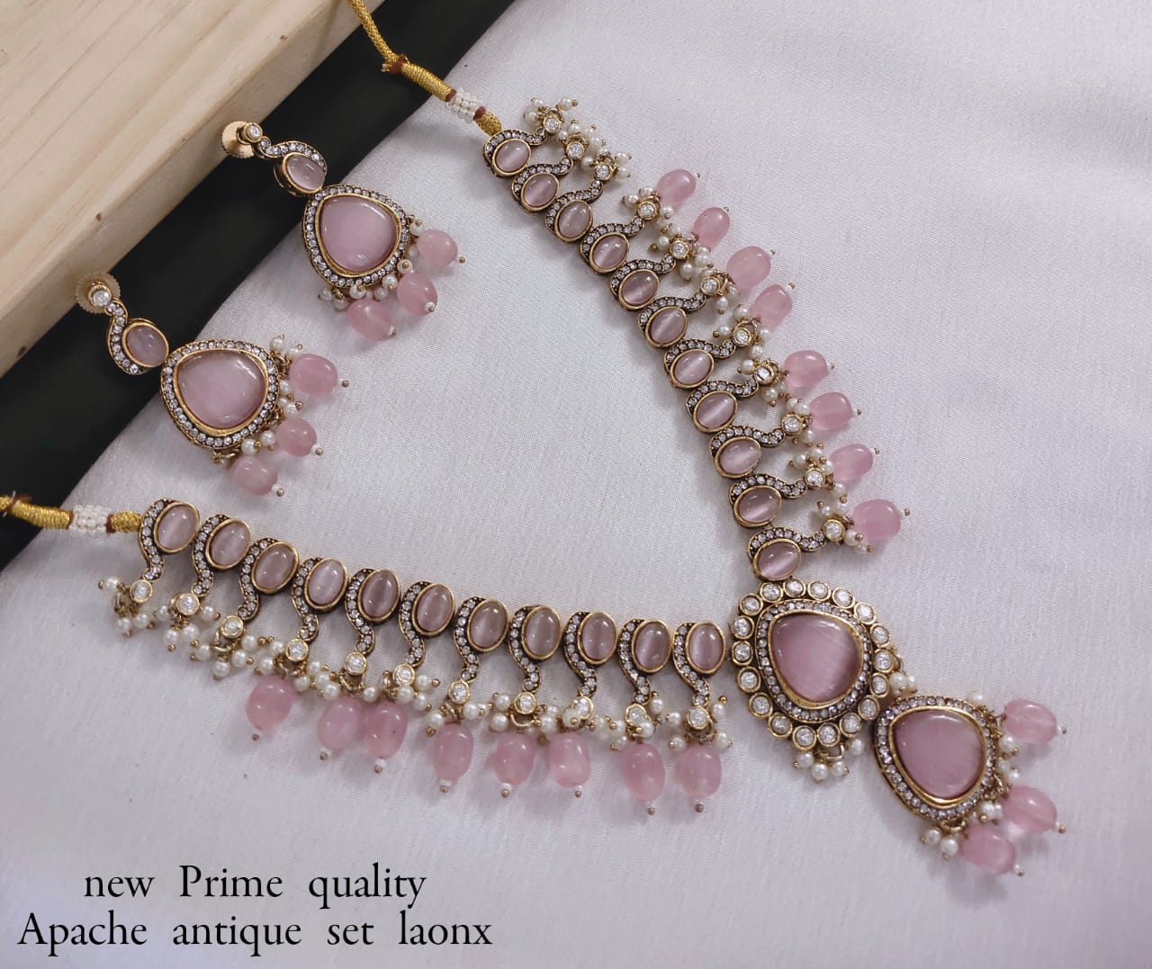 Gold Plated Kundan Stone Copper Jewellery Set