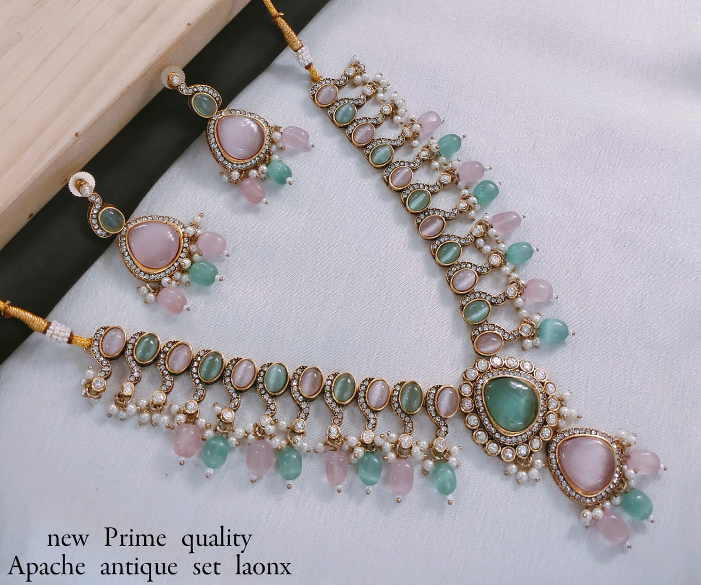 Gold Plated Kundan Stone Copper Jewellery Set