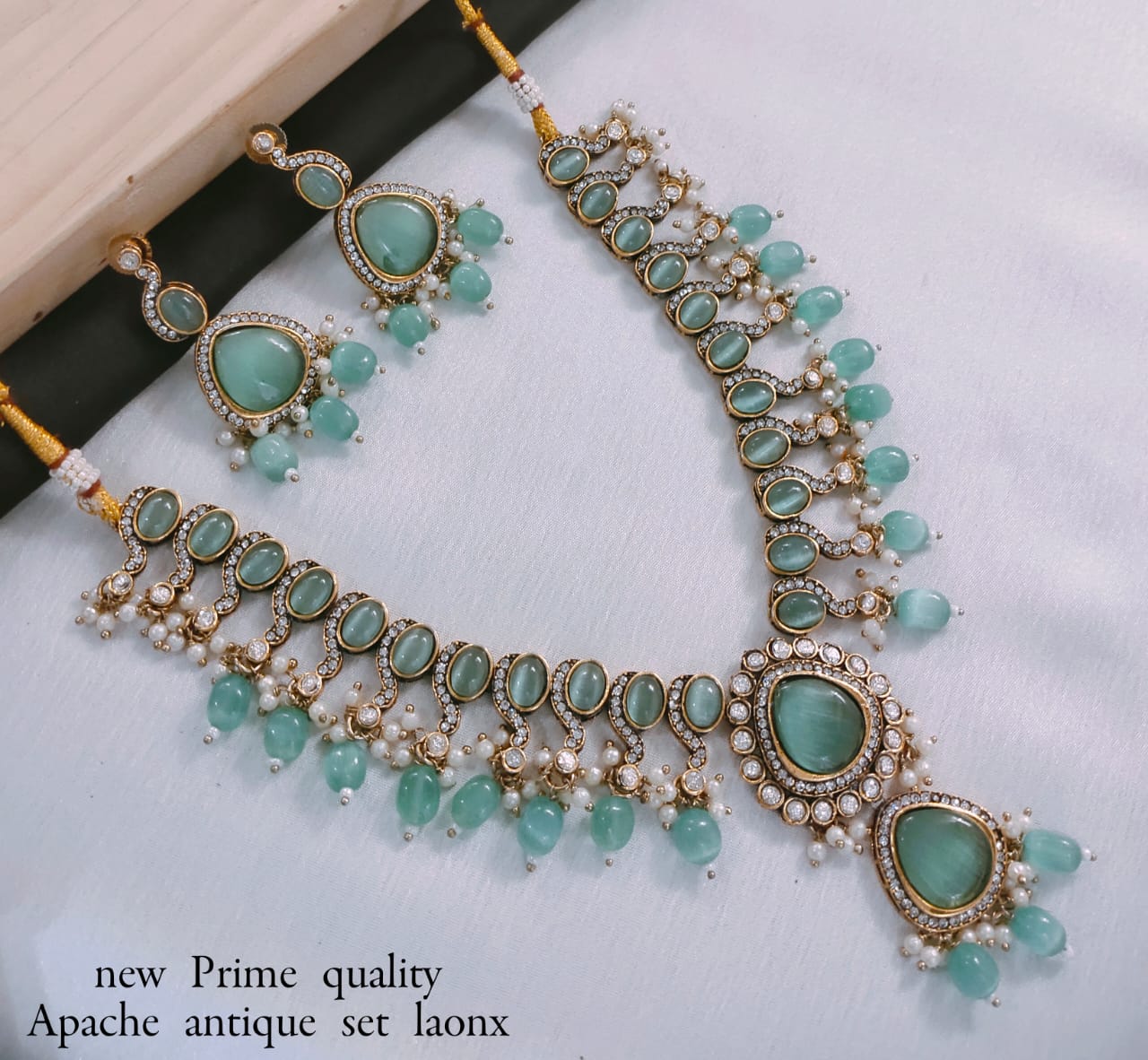 Gold Plated Kundan Stone Copper Jewellery Set