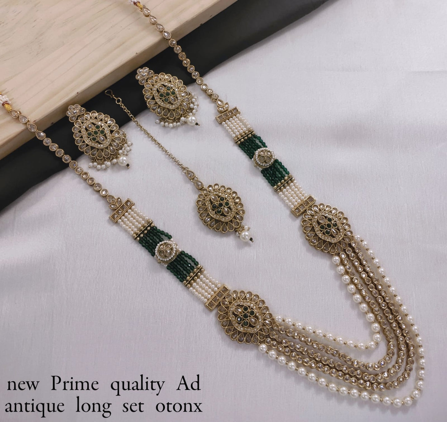 Antique Plated Kundan Stone Copper jewellery Set