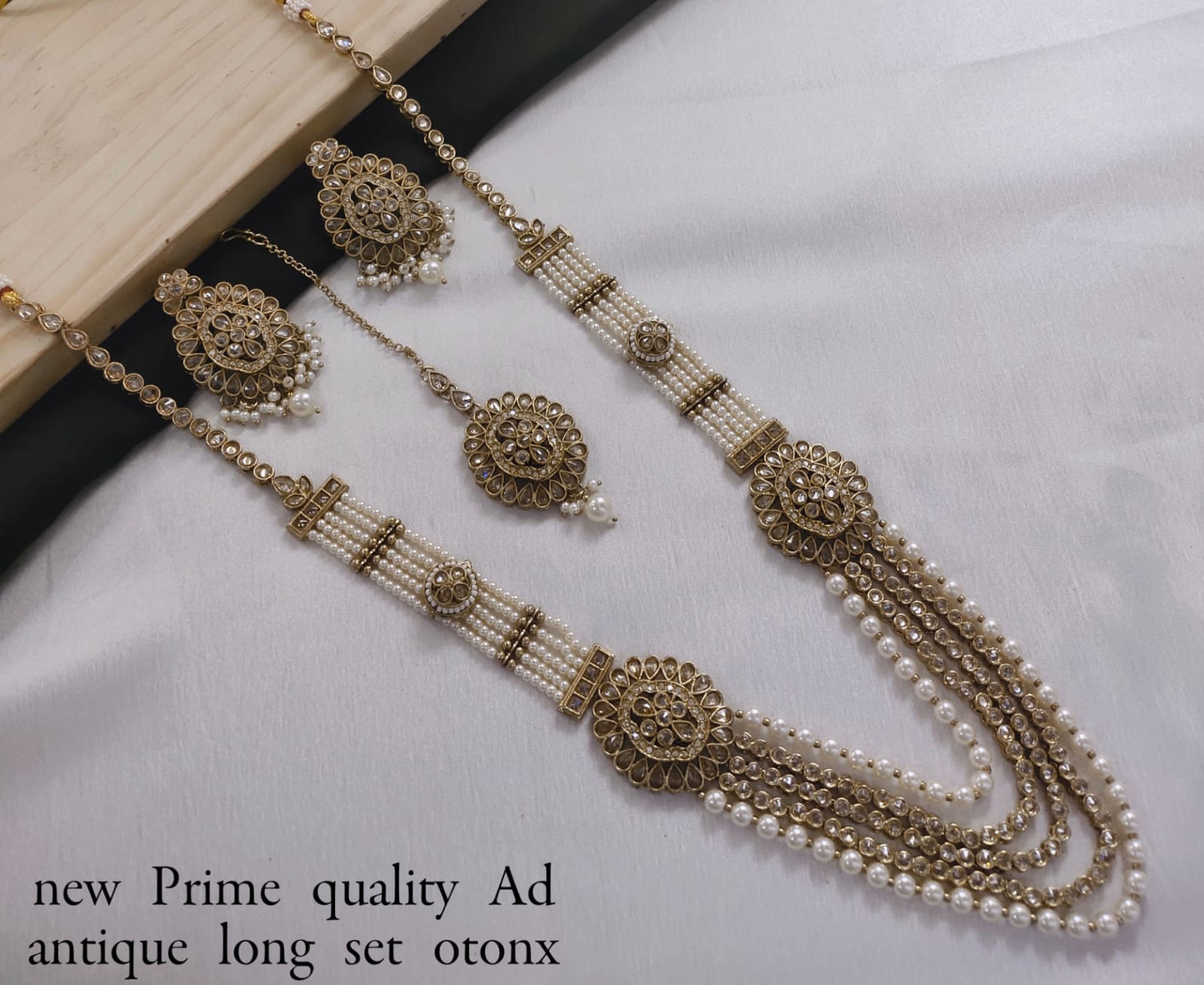 Antique Plated Kundan Stone Copper jewellery Set