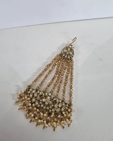Traditional Emerald Bridal Passa