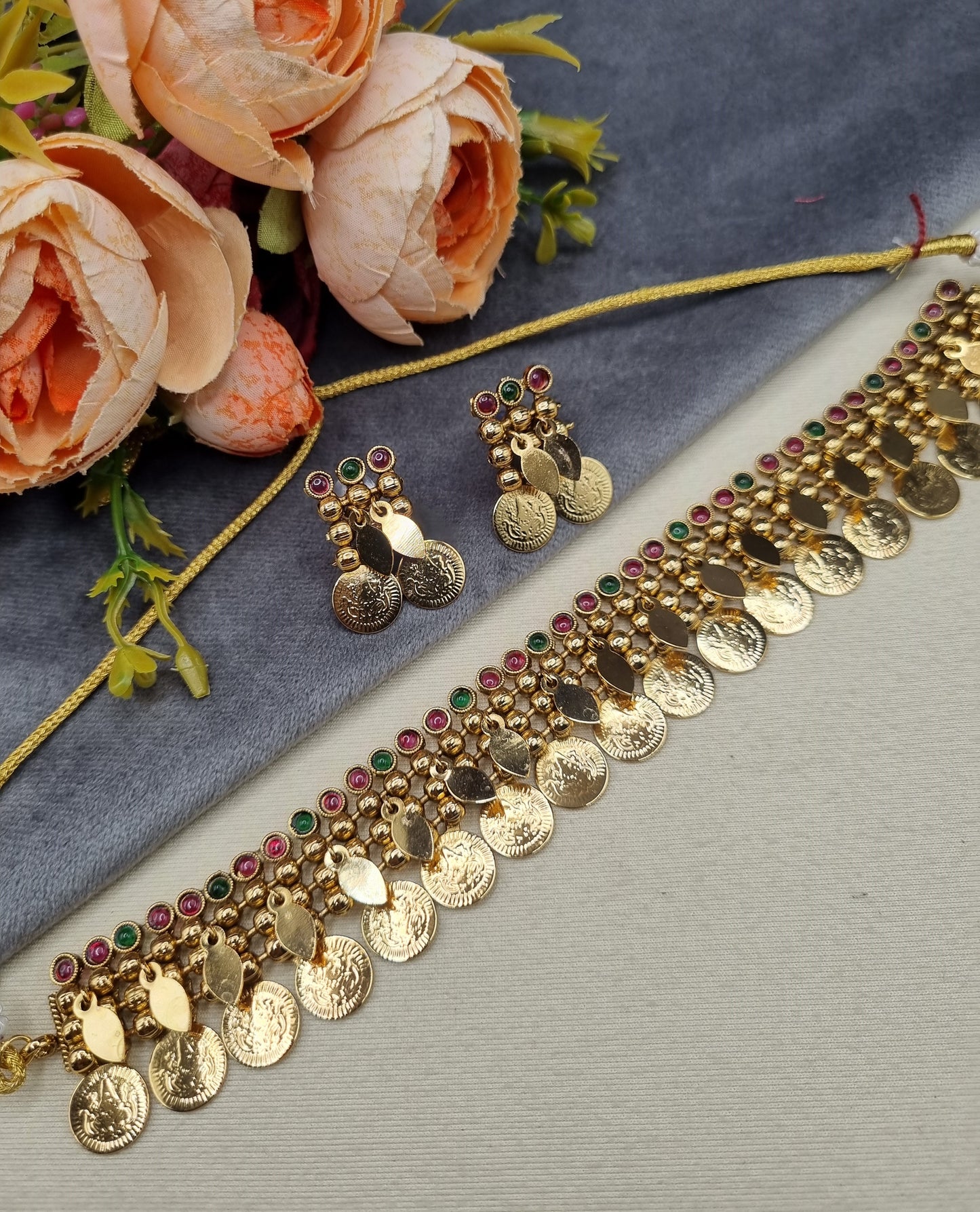 Traditional Gold-Plated Coin Choker Necklace Set