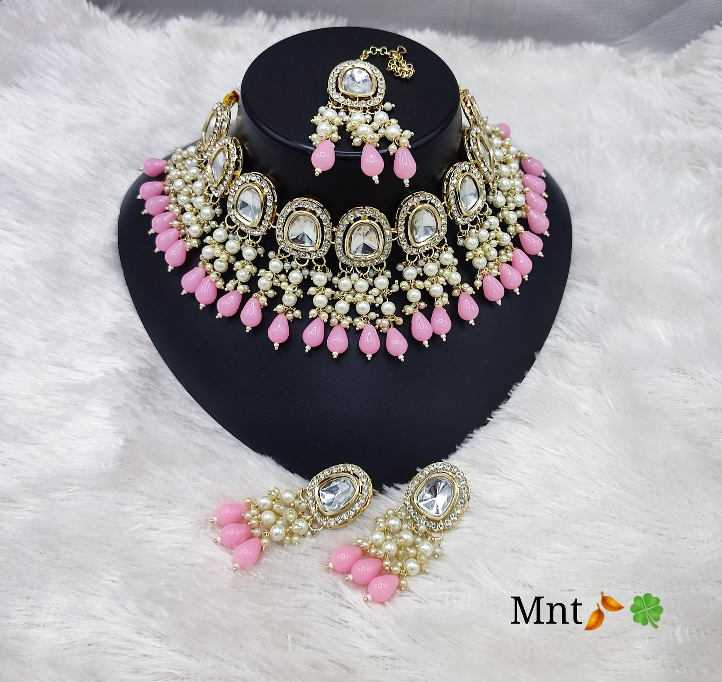 Stunning Traditional CZ Stone Set – Perfect for Any Occasion