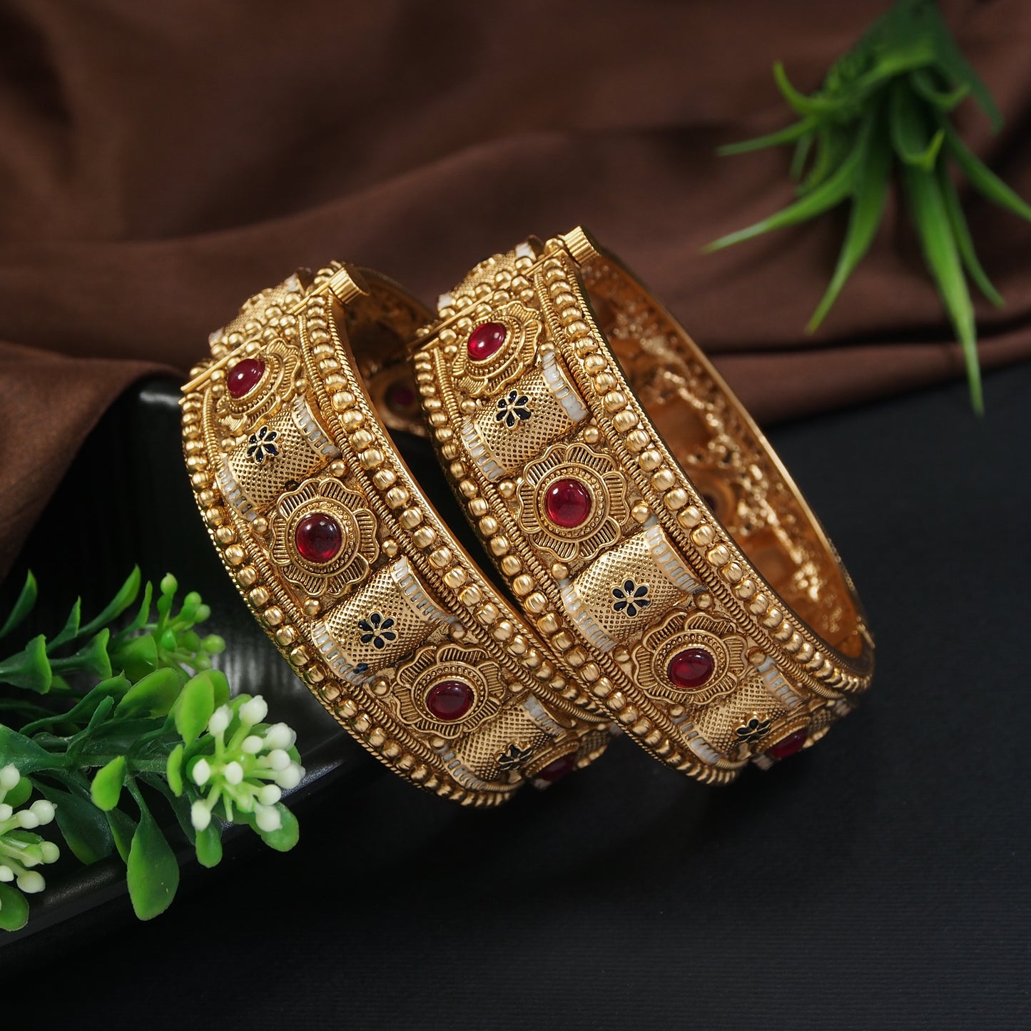 Broad Screw-Open Copper Bangles