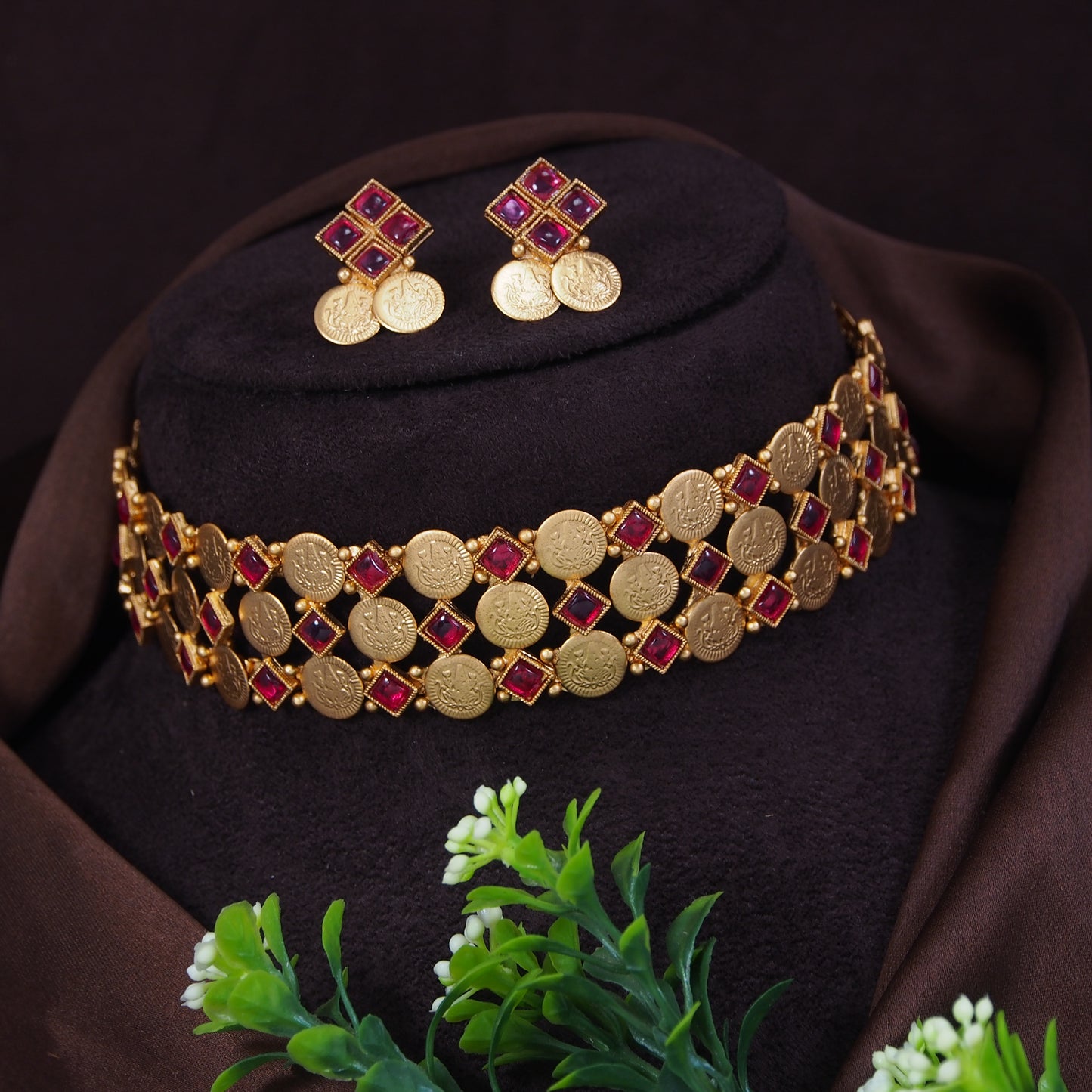 Traditional Geometric Coin Temple Necklace Set