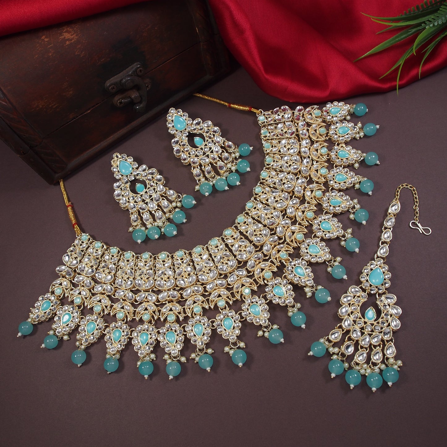 Pastel Pink Bridal Choker Set with Maang Tikka