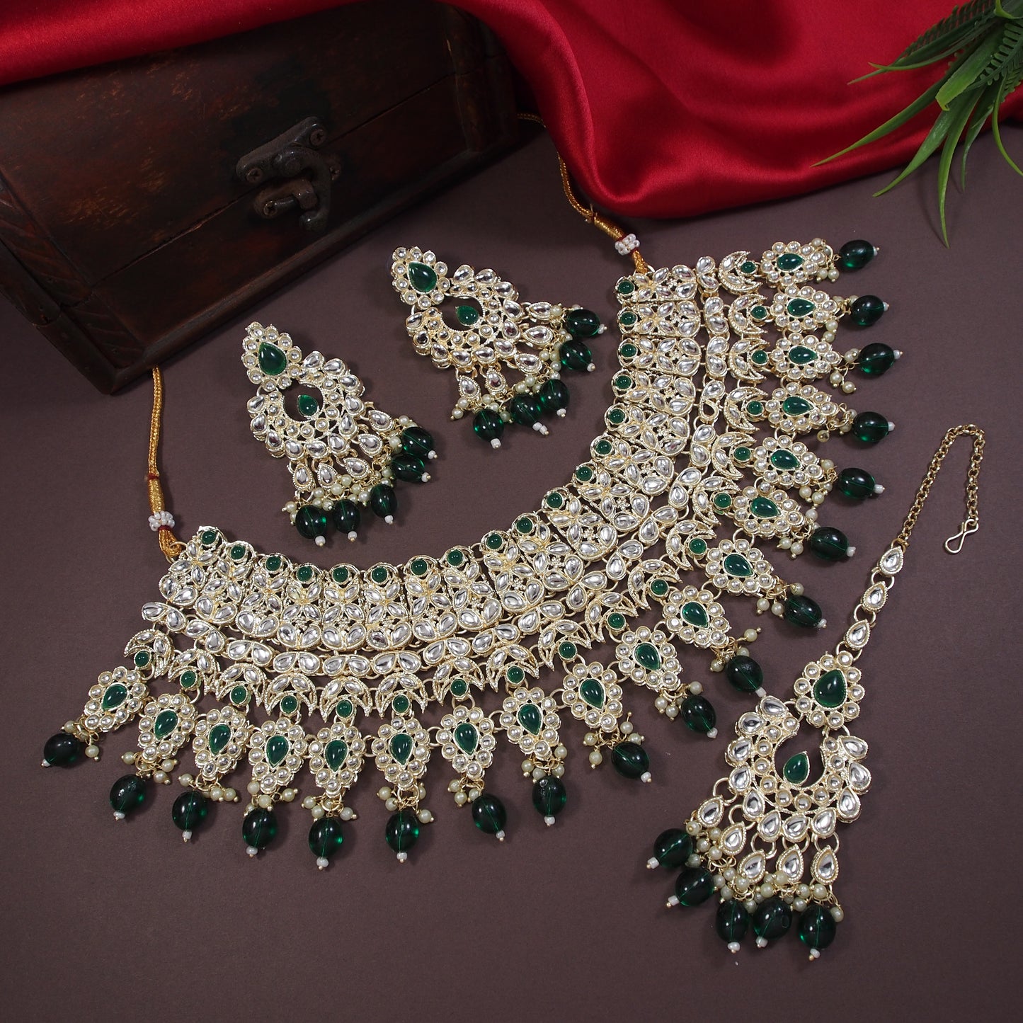 Pastel Pink Bridal Choker Set with Maang Tikka