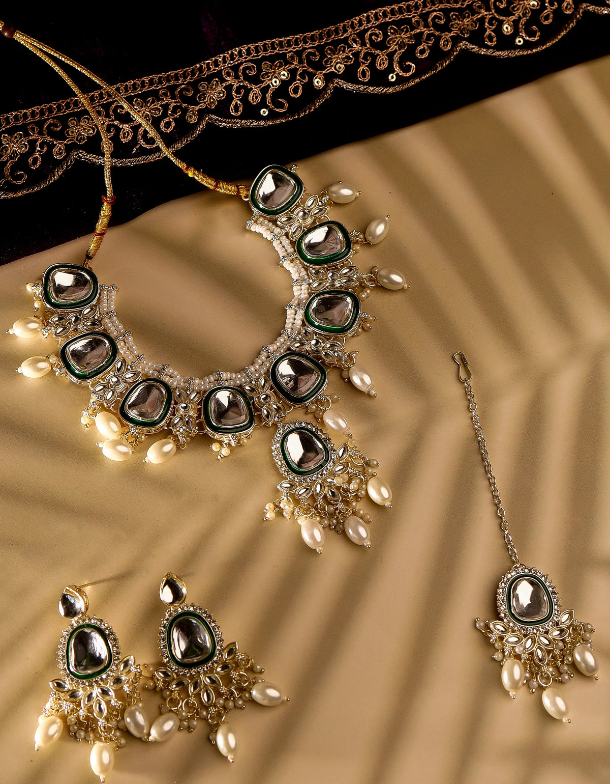 Emerald Green Meena & Pearl Drops Choker Set