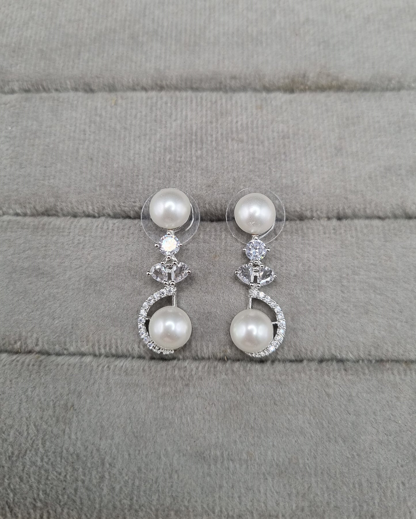 Scalloped Pavé CZ Pearl Choker Set with Matching Drops