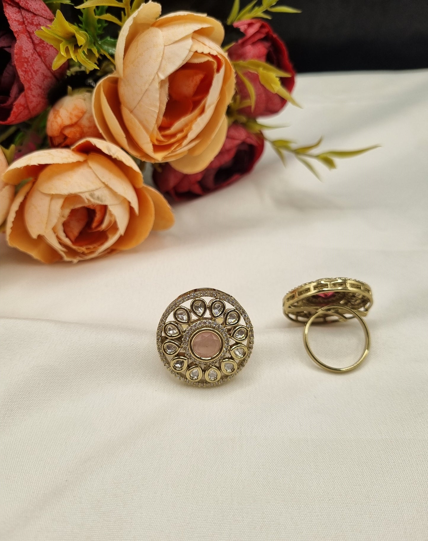 Floral Medallion Kundan Ring