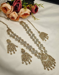 Stellar Floral Fashion Choker Set with Coordinating Earrings