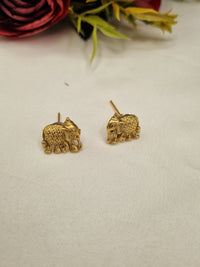 Suthon Style Elephant Motif Charm Necklace Set