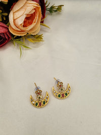 SUTHON STYLE CRESCENT MOTIF NECKLACE SET