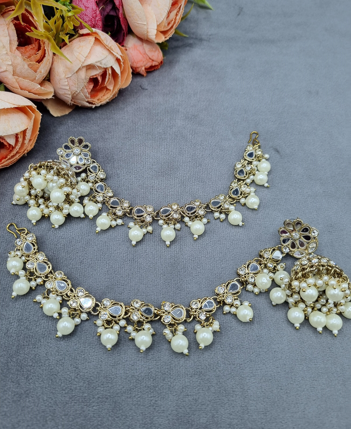 Pearl Sahara Jhumka Earrings with Hair Chain