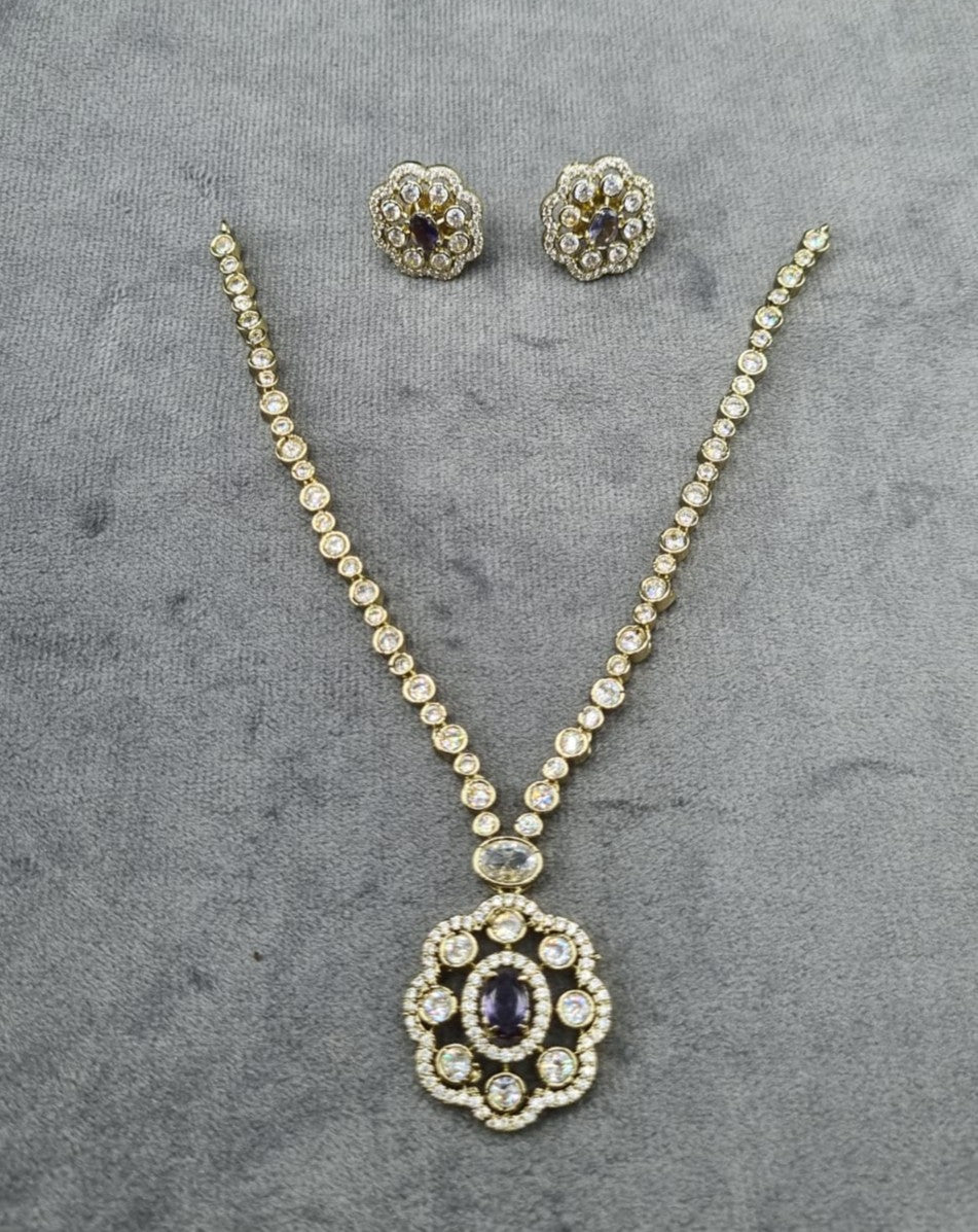 Vintage Floral Amethyst-Toned Pendant Set in Gold Finish with Studs