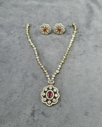 Vintage Floral Amethyst-Toned Pendant Set in Gold Finish with Studs