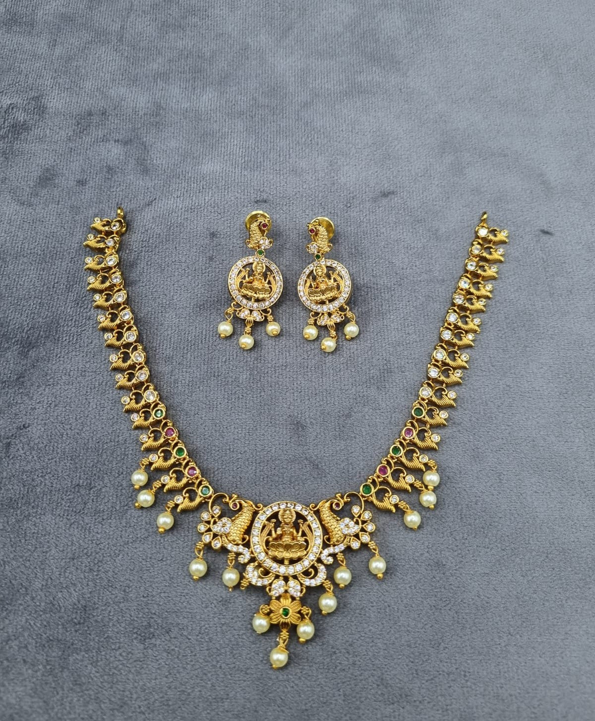 Ornate Goddess Lakshmi AD Necklace with Pearls