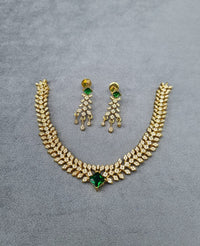 Emerald Leafy Link Necklace Set