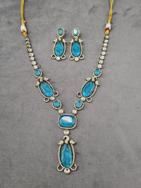 Elegant Long Emerald Necklace With Drop Earrings