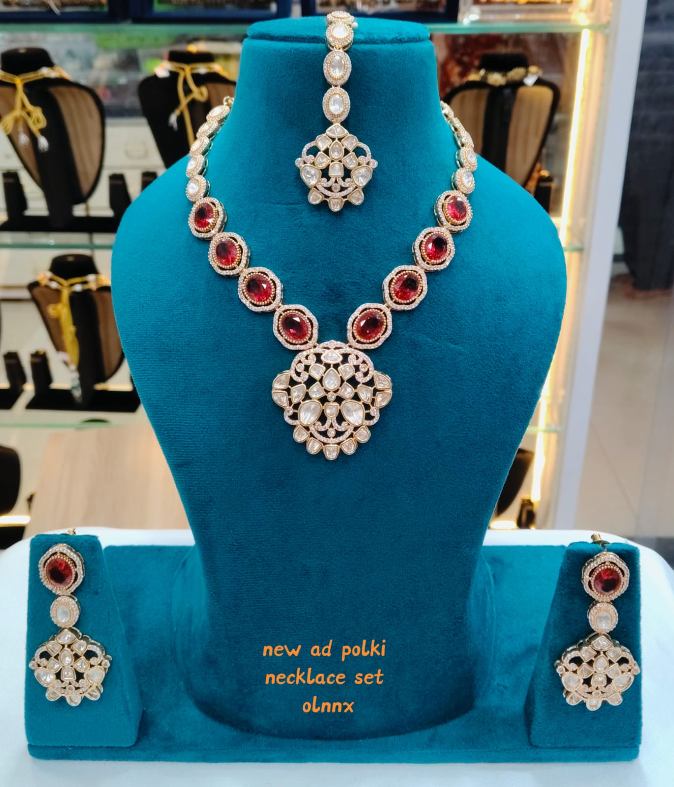 Traditional Gold-Finish Polki Set with Maang Tikka