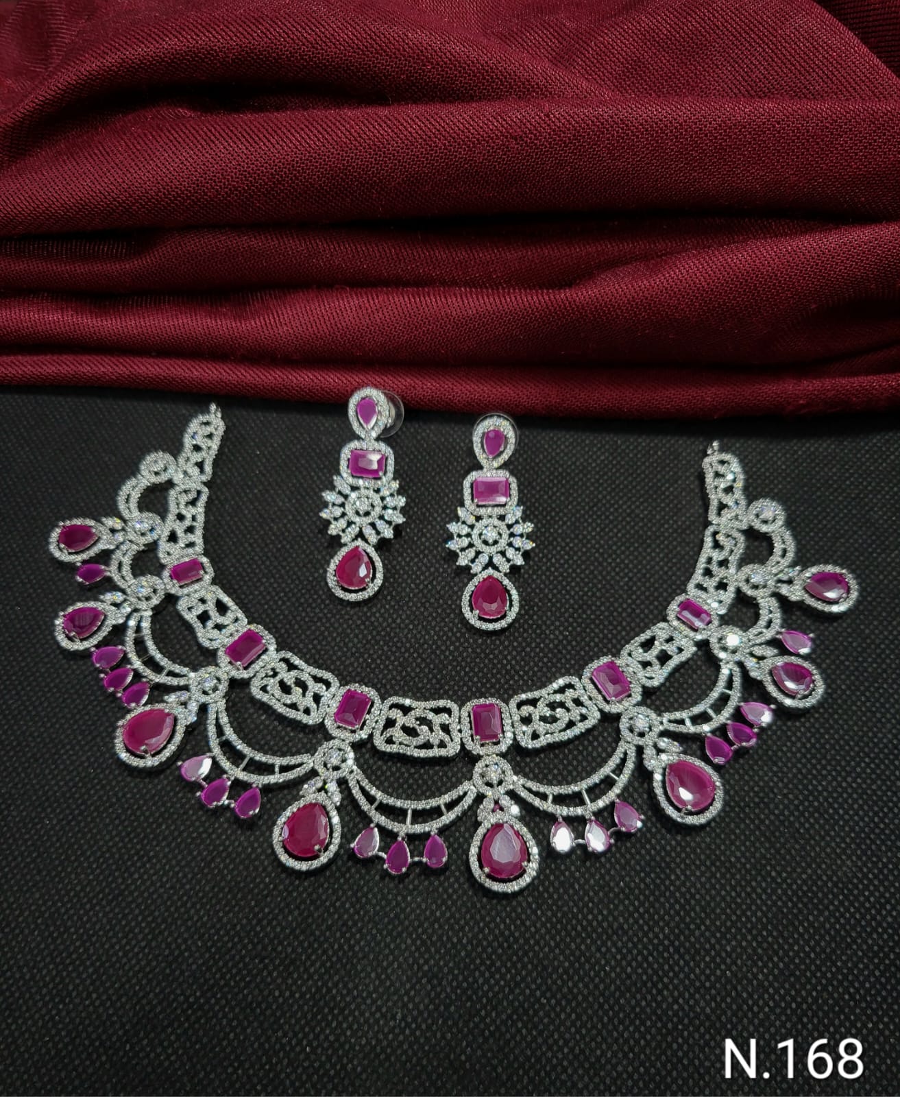 Fashionable American Diamond Silver Toned Studded Jewellery Set With earring Necklace Set