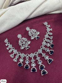 Elegant Statement Necklace and Earrings Set with Intricate Crystal Detailing - Lucentemarket