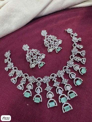 Elegant Statement Necklace and Earrings Set with Intricate Crystal Detailing - Lucentemarket