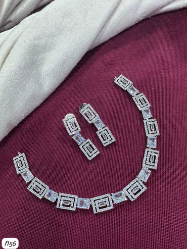 Elegant Geometric Necklace and Earrings Set with Sparkling AD Stones