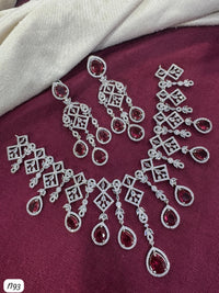 Elegant Teardrop Statement AD Necklace & Earrings Set