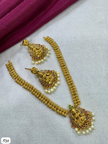 Traditional Gold Plated Temple Inspired Jewelry Set with Pearls – Necklace & Earrings