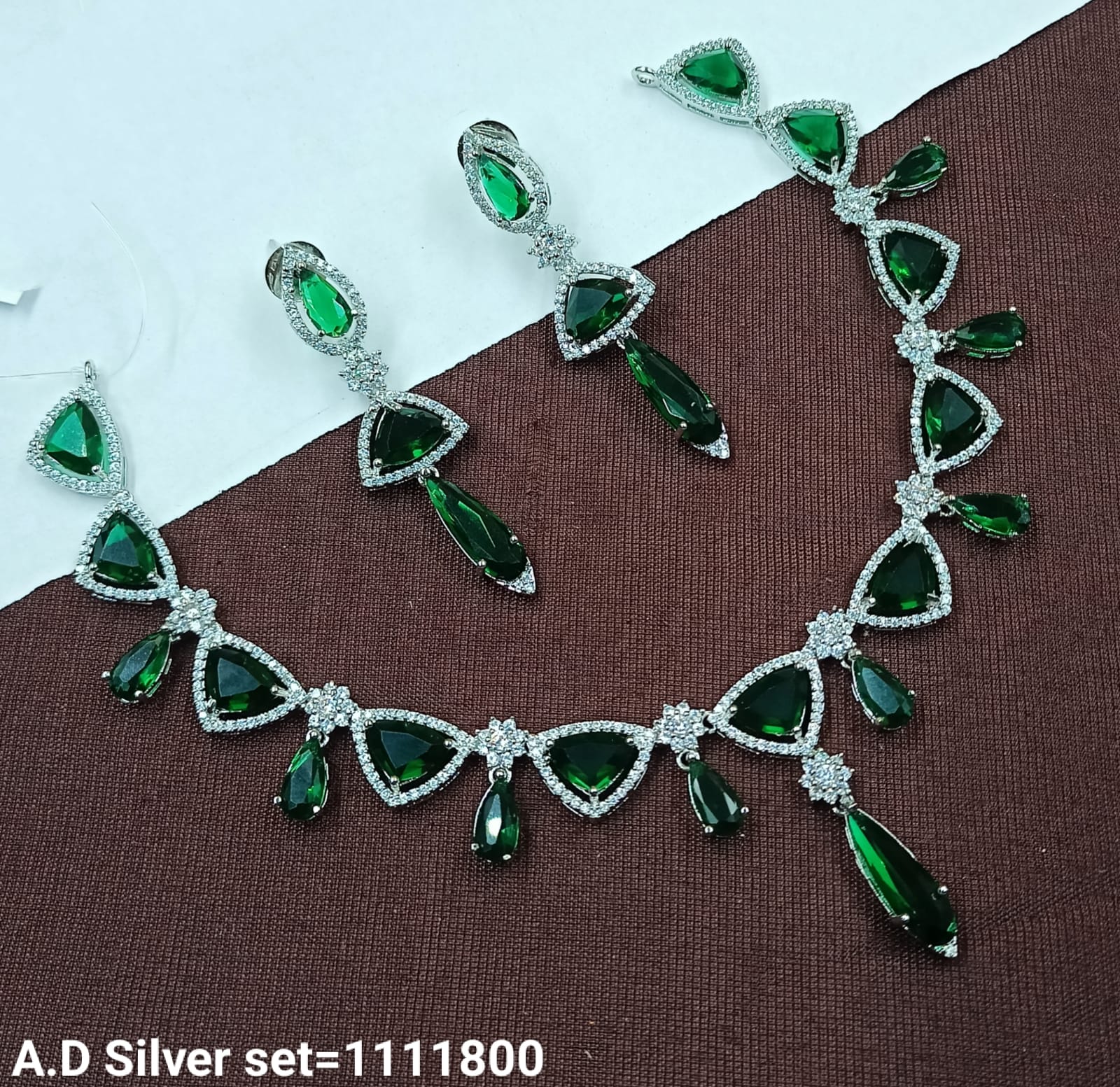 Elegant A.D Silver Jewelry Set – Necklace & Earrings