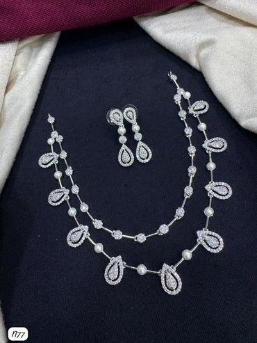 Elegant Teardrop ad Necklace & Earring Set – Lucentemarket