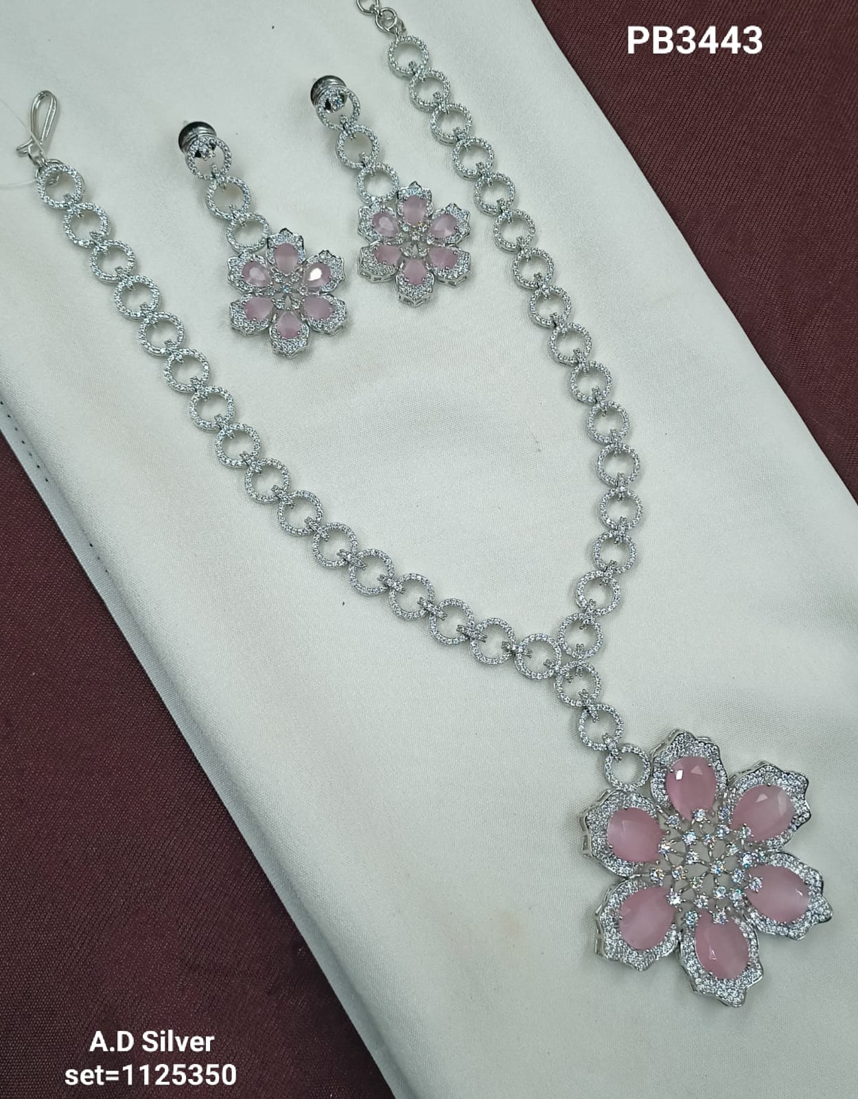 Silver Toned Royal Celebrity Inspired American Diamond Cystal Jewellery Set For Women & Girls